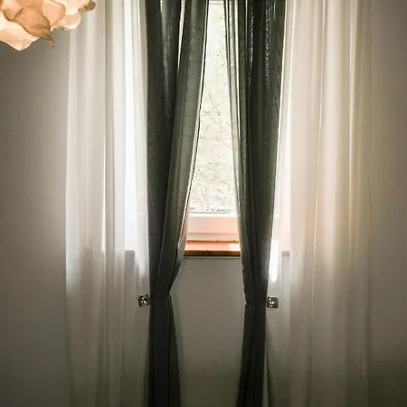 Pretty Little Thing Called Biska Appartement