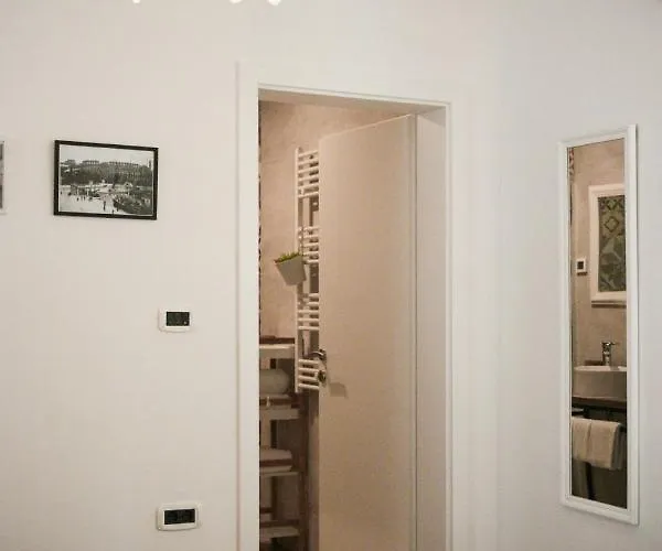 Pretty Little Thing Called Biska * Pula