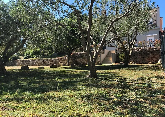 Pretty Little Thing Called Biska * Pula